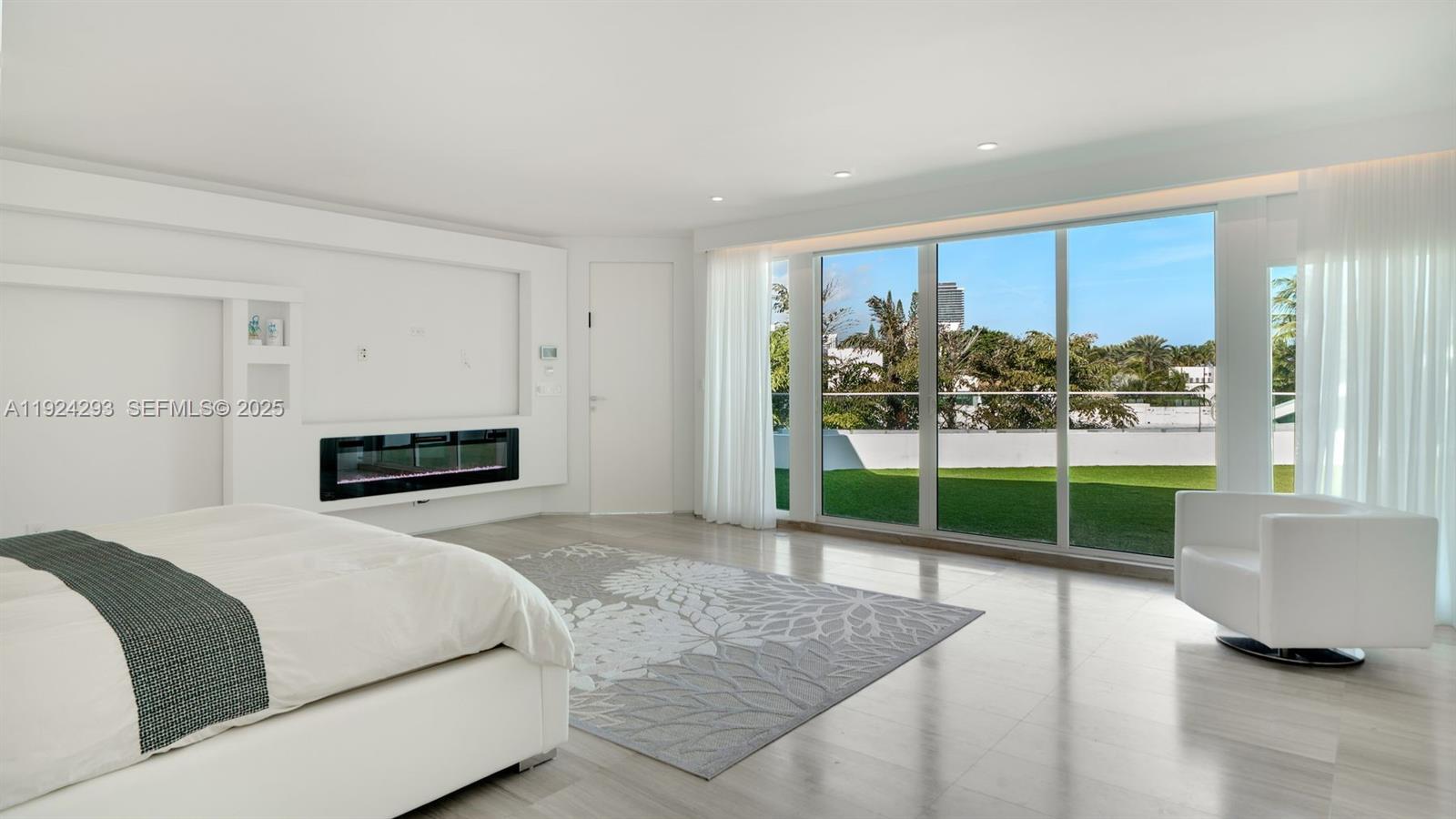 480 Ocean Blvd Golden Beach, FL 33160