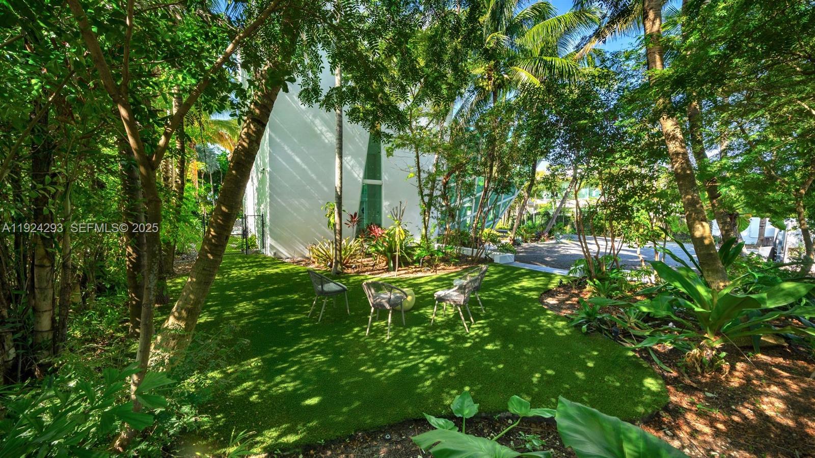 480 Ocean Blvd Golden Beach, FL 33160