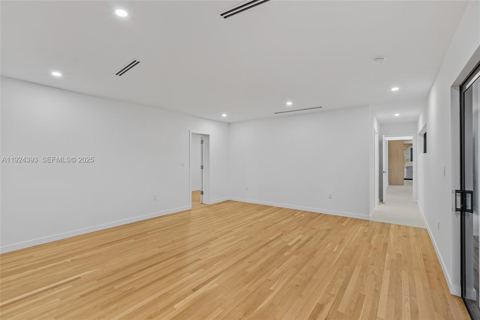 12940 SW 73rd Ave Pinecrest, FL 33156