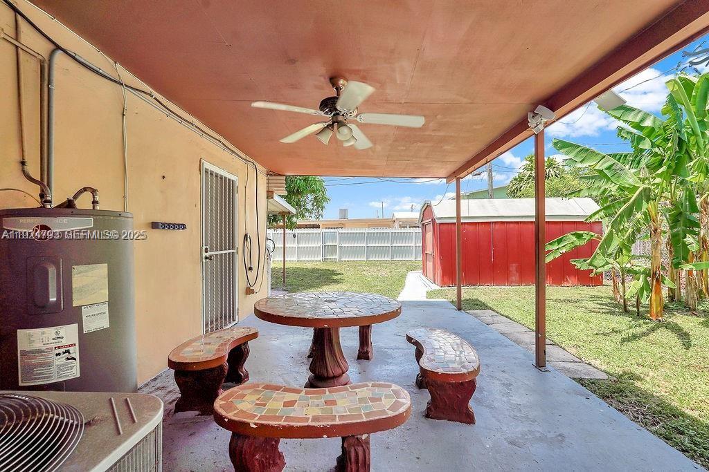 911 E 9th Pl Hialeah, FL 33010