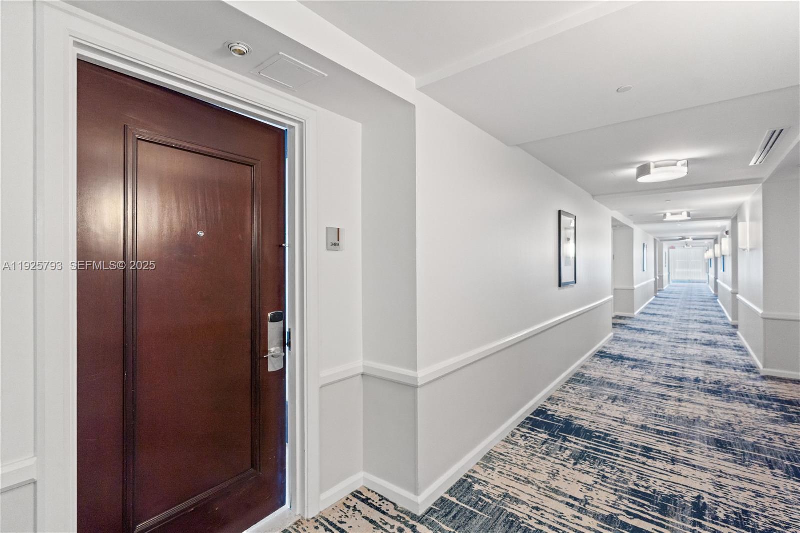 4391 Collins Ave #1814 Miami Beach, FL 33140