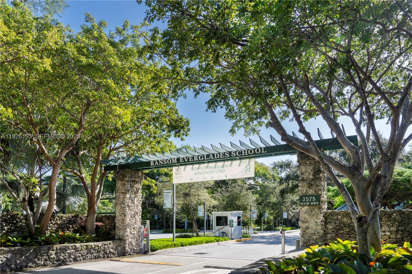 3333 Poinciana Ave Miami, FL 33133