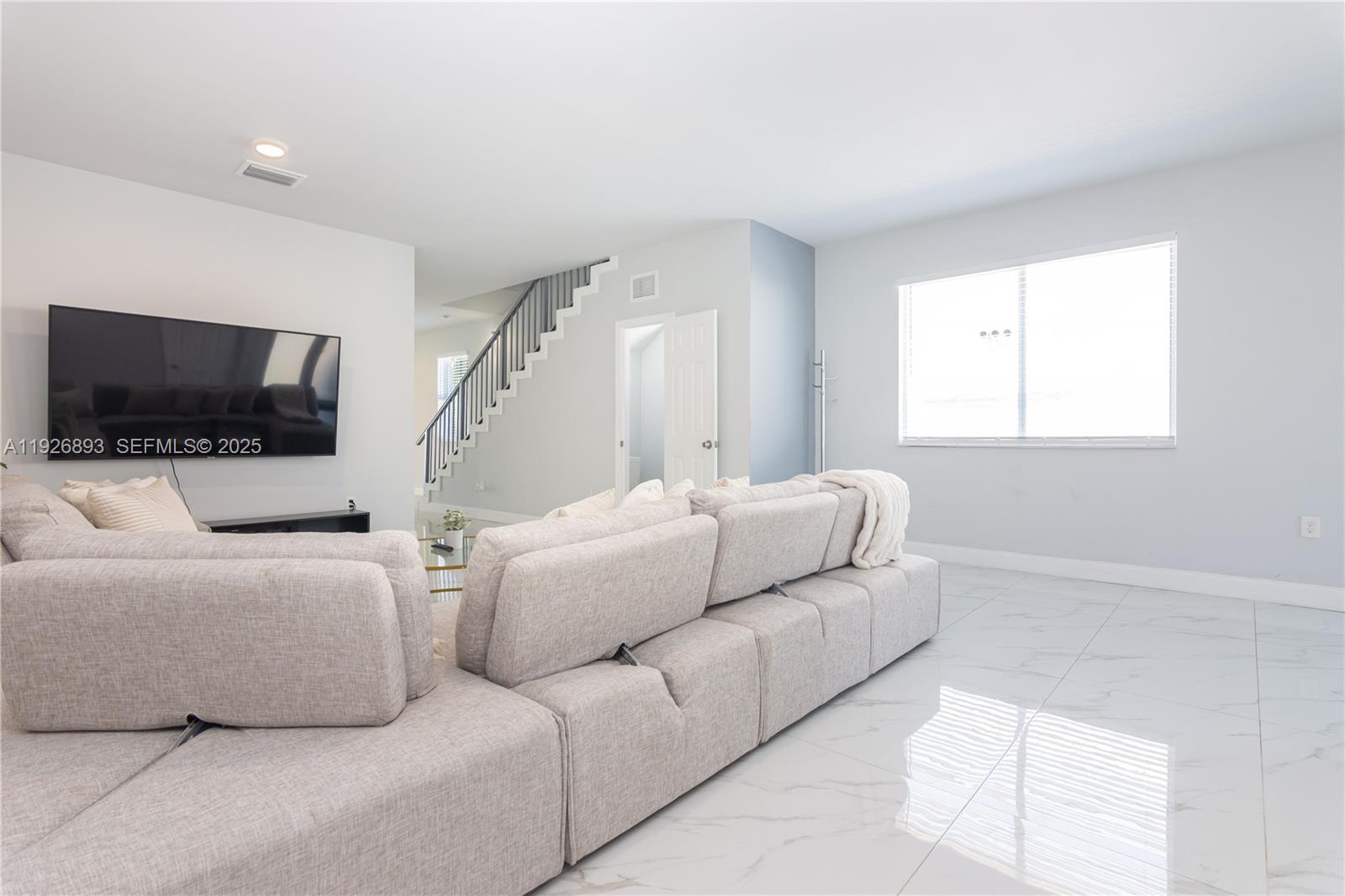 1968 NW 25th Ave Miami, FL 33125