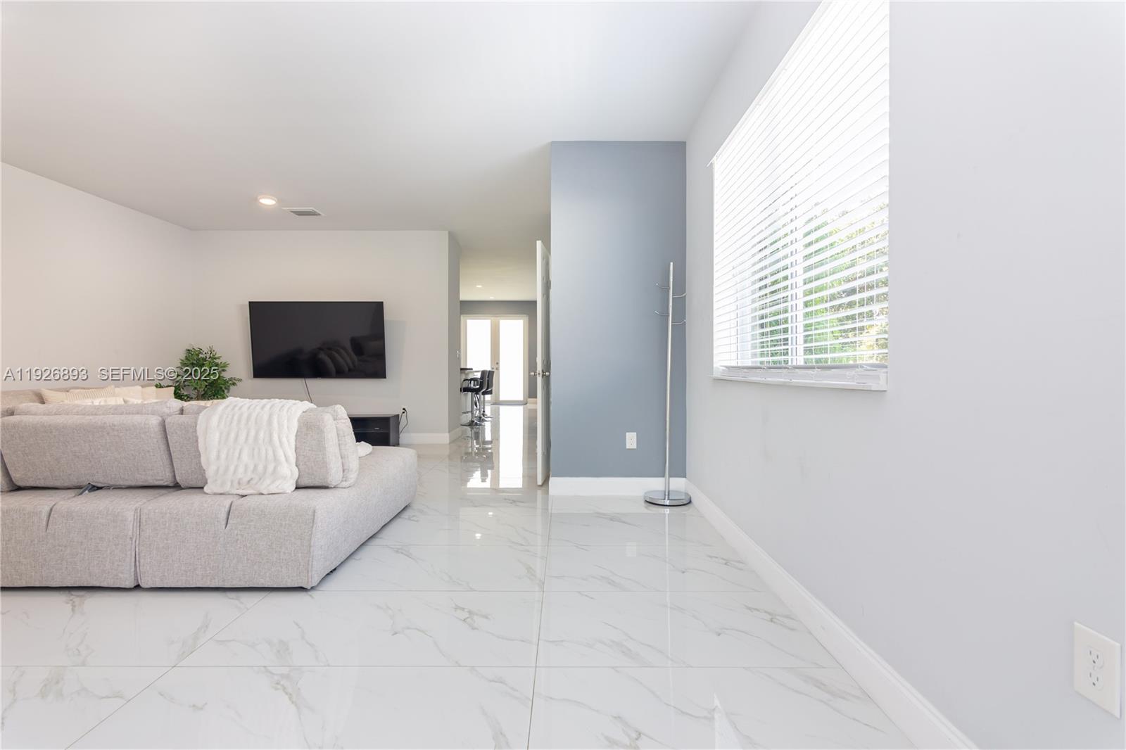 1968 NW 25th Ave Miami, FL 33125