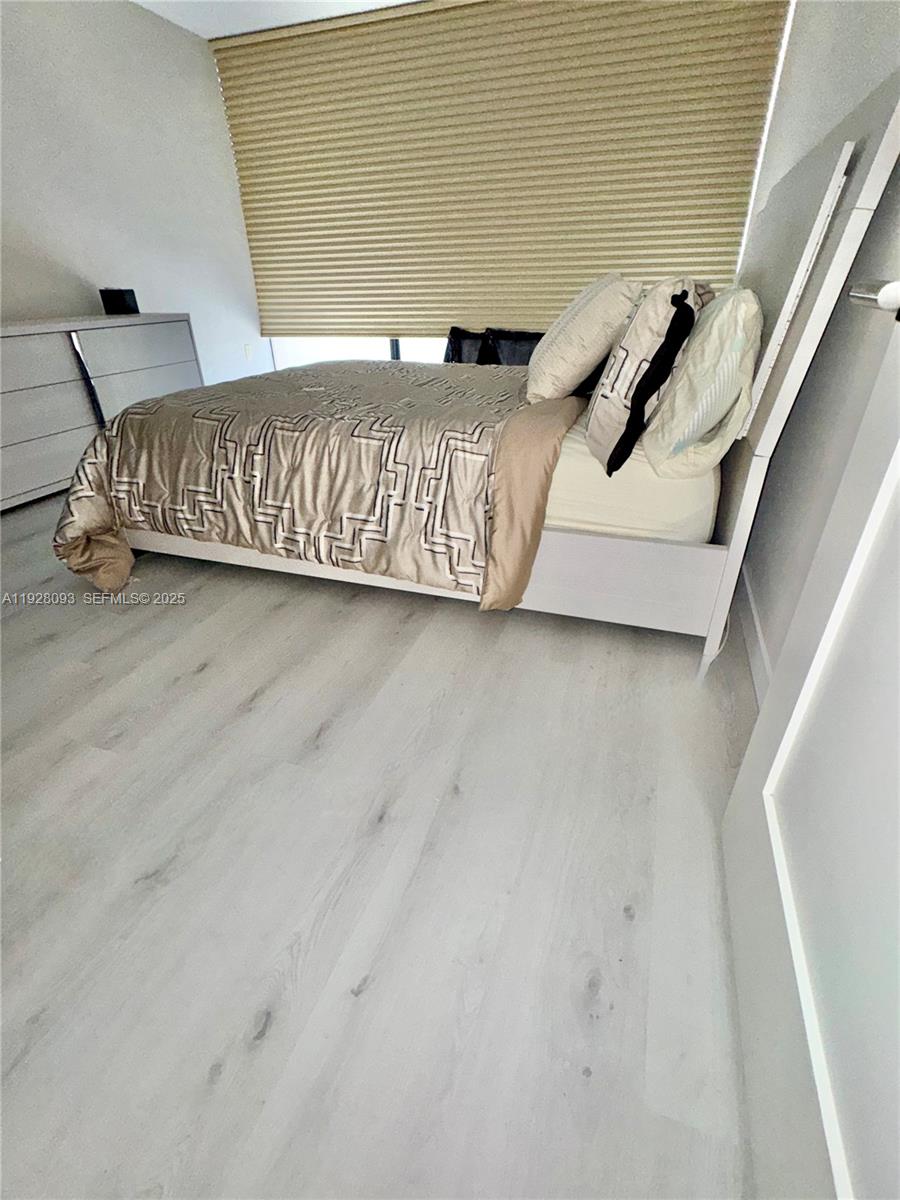 600 NE 36th St #720 Miami, FL 33137