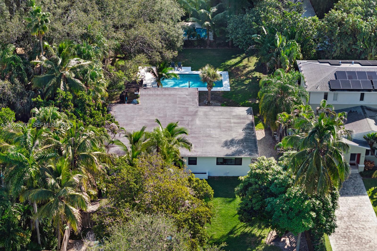 4191 Braganza Ave Miami, FL 33133