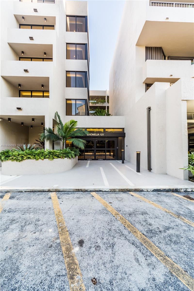 image Botanica at Key Colony36