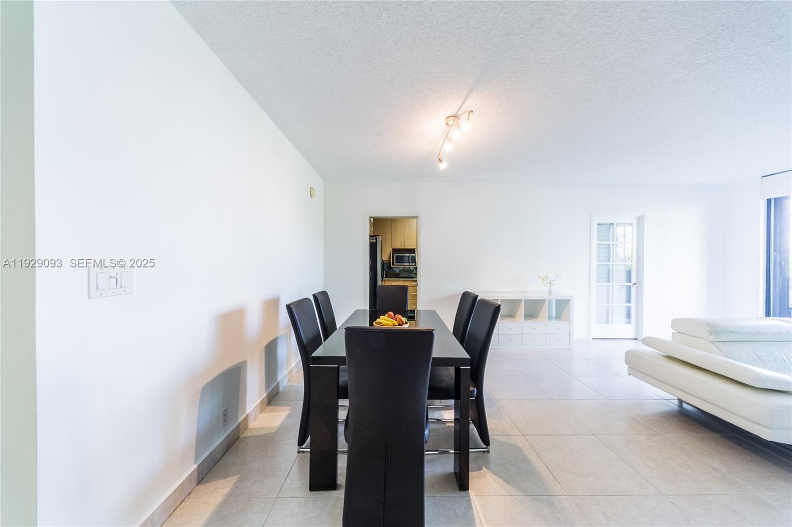 image Botanica at Key Colony4