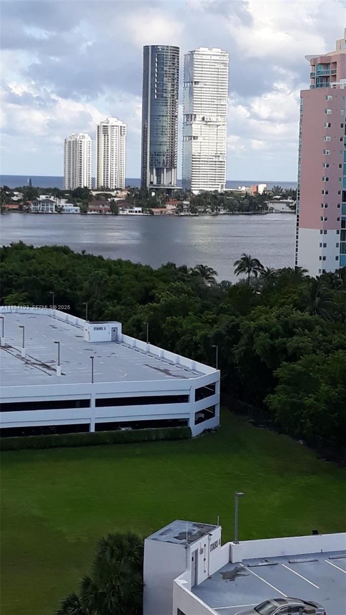 Undisclosed Address Aventura, FL 33180