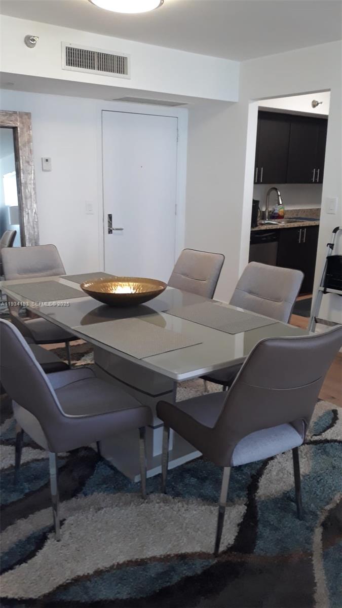 Undisclosed Address Aventura, FL 33180