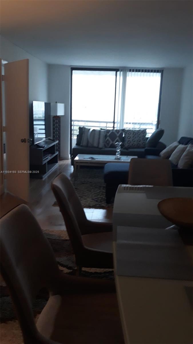 Undisclosed Address Aventura, FL 33180