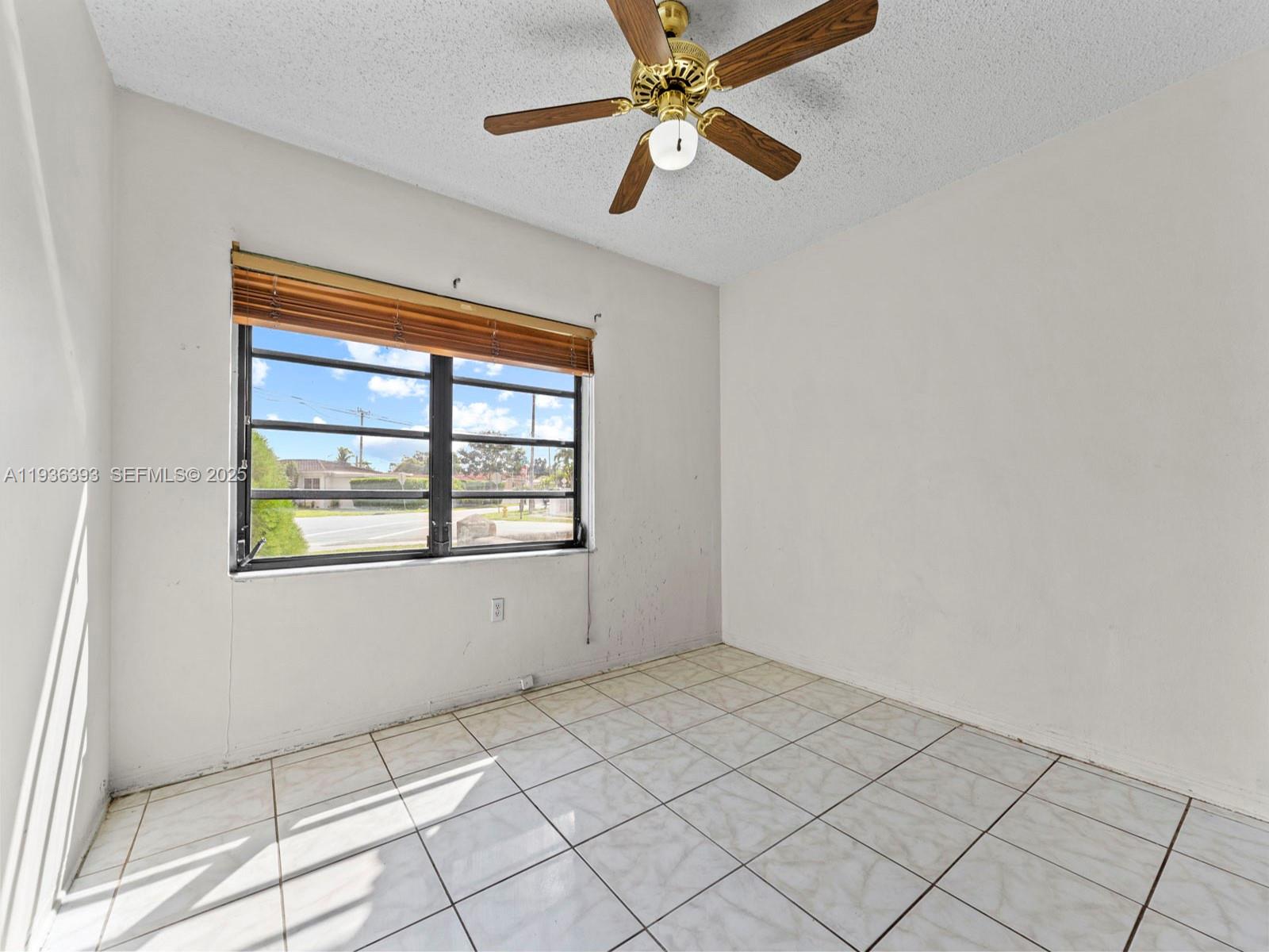 330 SW 52nd Ave Miami, FL 33134