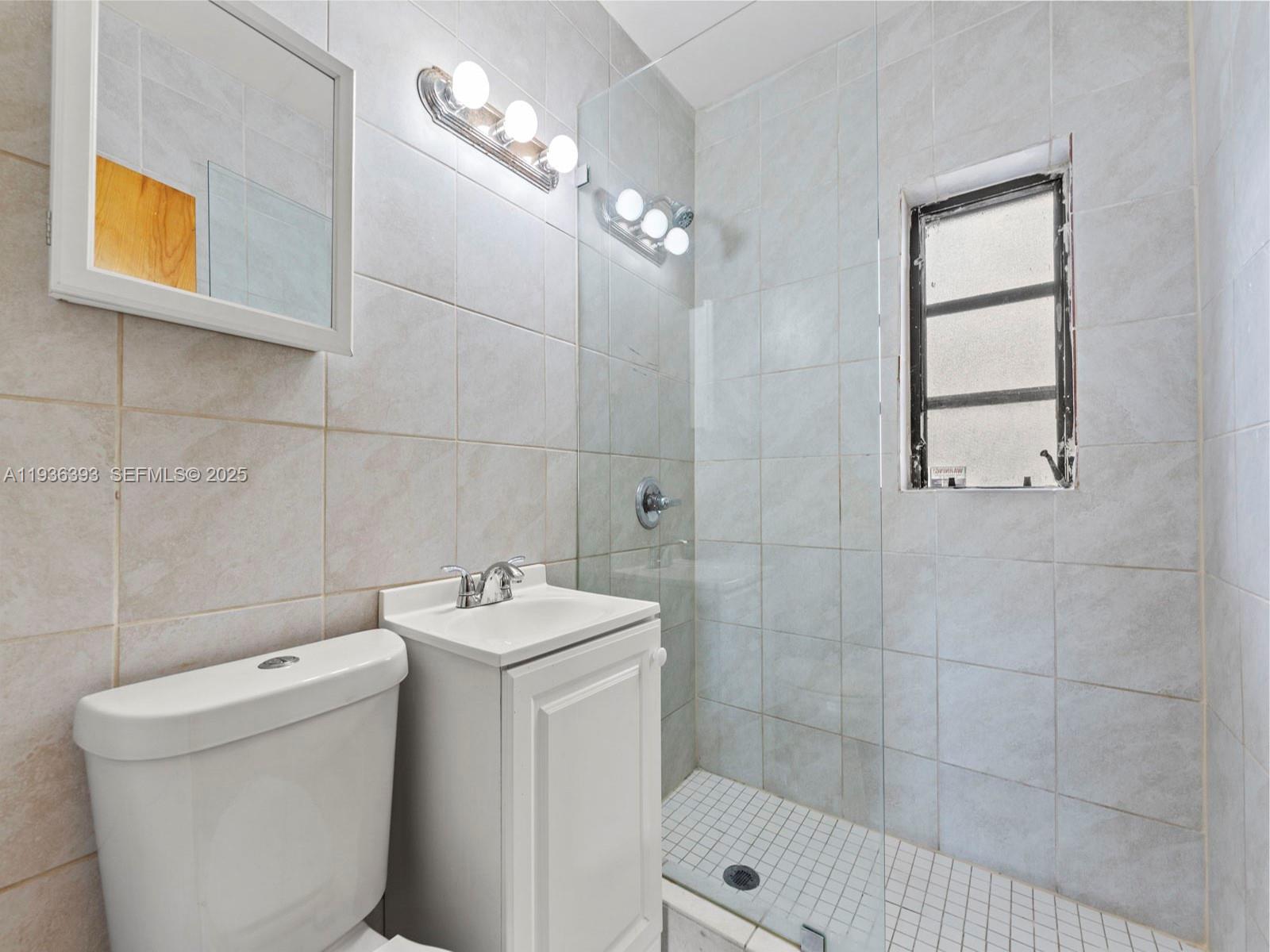 330 SW 52nd Ave Miami, FL 33134