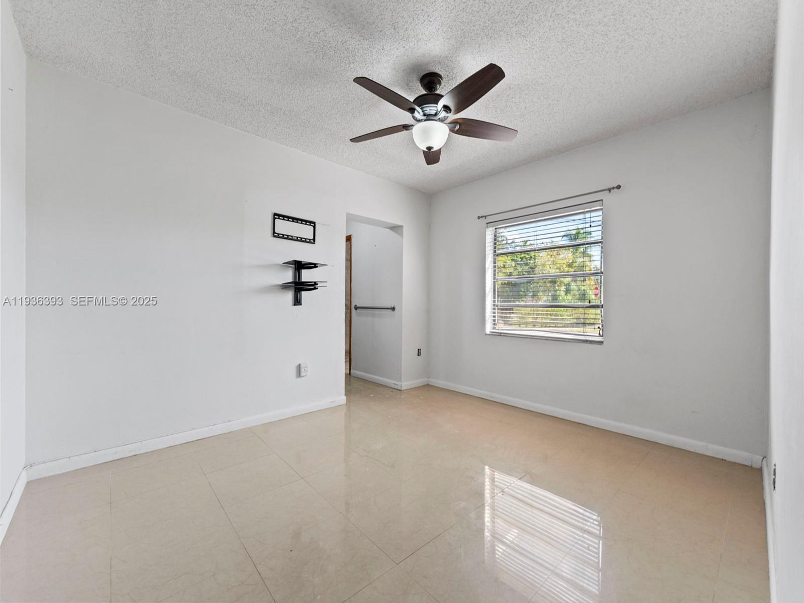 330 SW 52nd Ave Miami, FL 33134