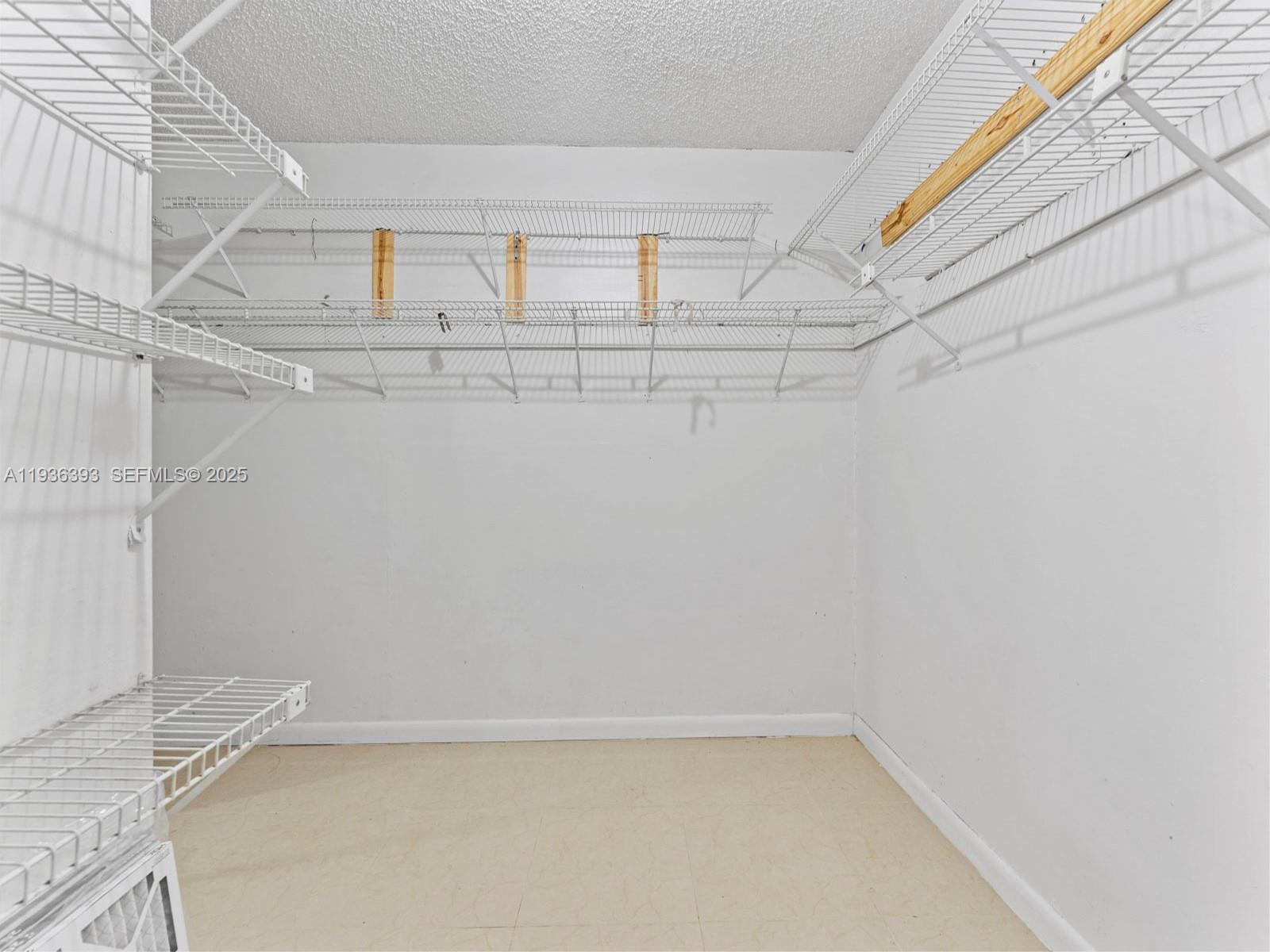 330 SW 52nd Ave Miami, FL 33134