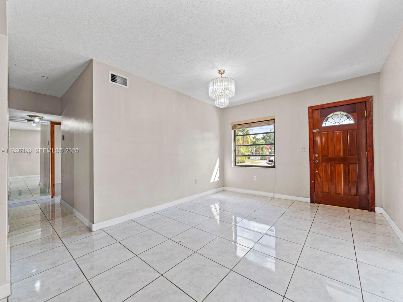 330 SW 52nd Ave Miami, FL 33134