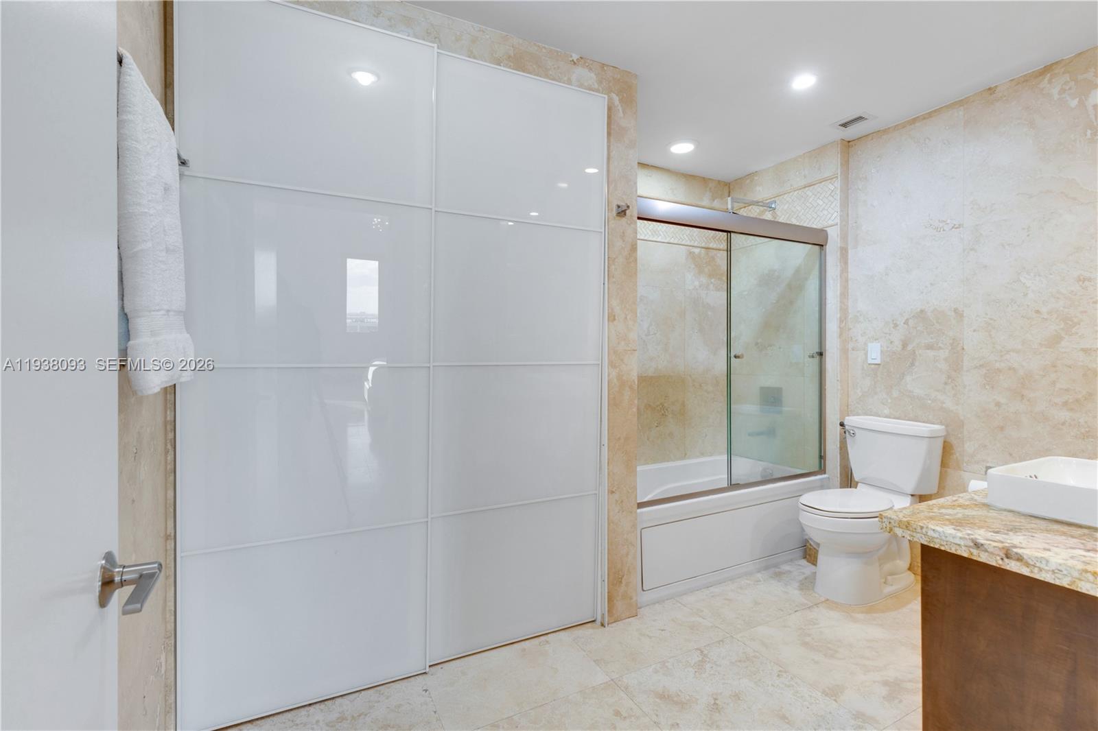 image Roney Palace26