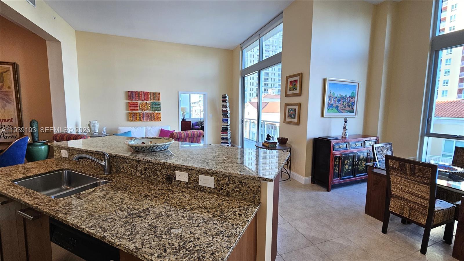 9055 SW 73rd Ct #701 Miami, FL 33156