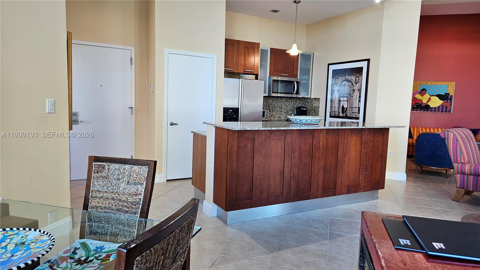 9055 SW 73rd Ct #701 Miami, FL 33156