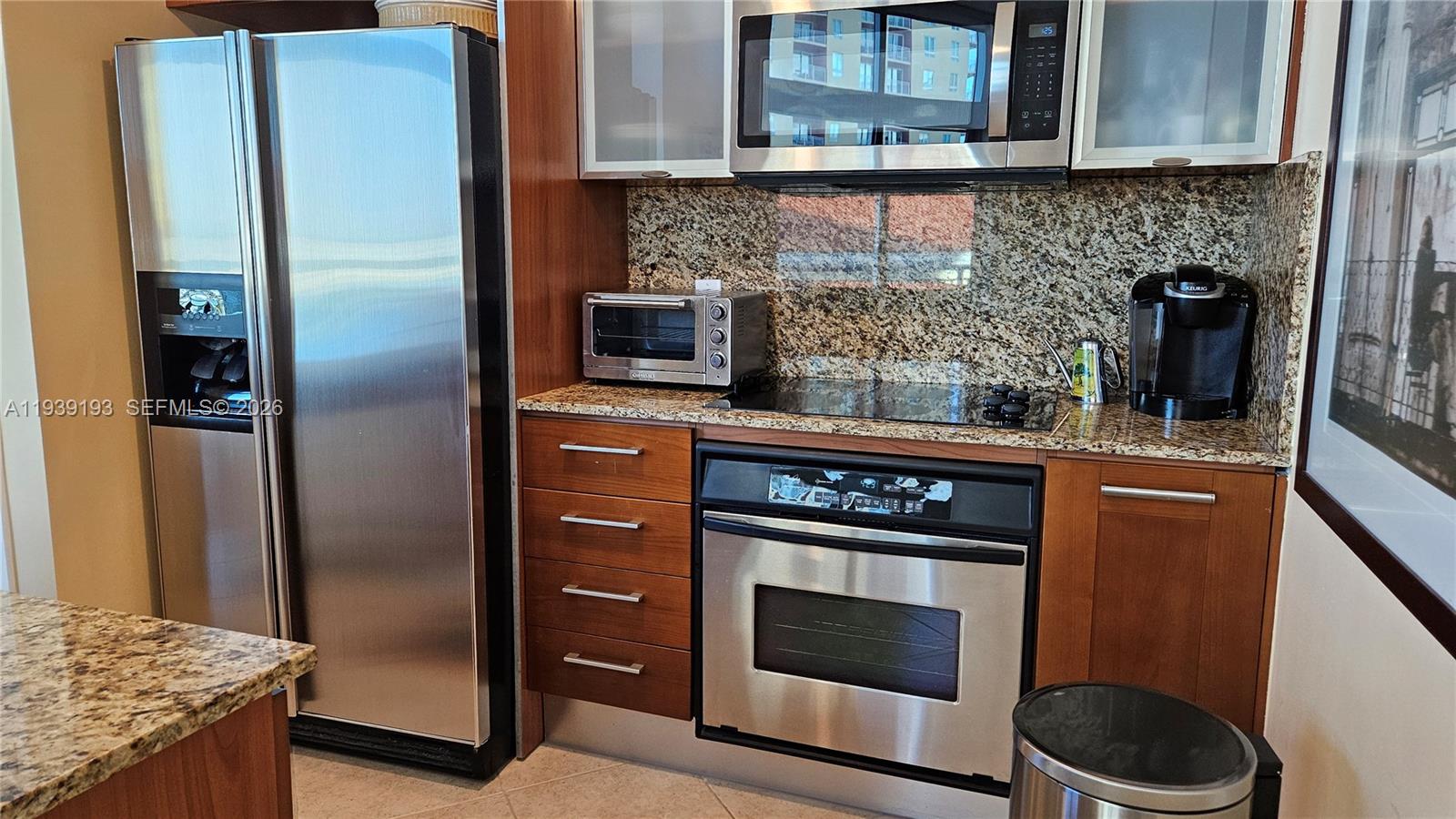 9055 SW 73rd Ct #701 Miami, FL 33156