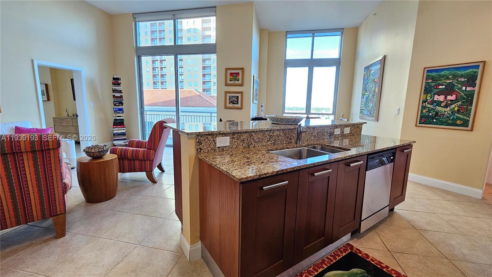 9055 SW 73rd Ct #701 Miami, FL 33156