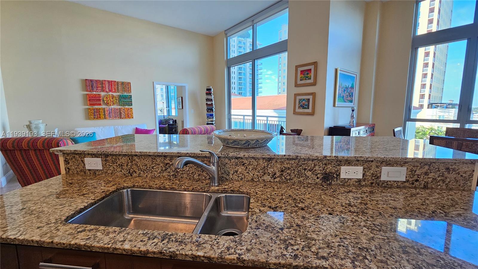 9055 SW 73rd Ct #701 Miami, FL 33156