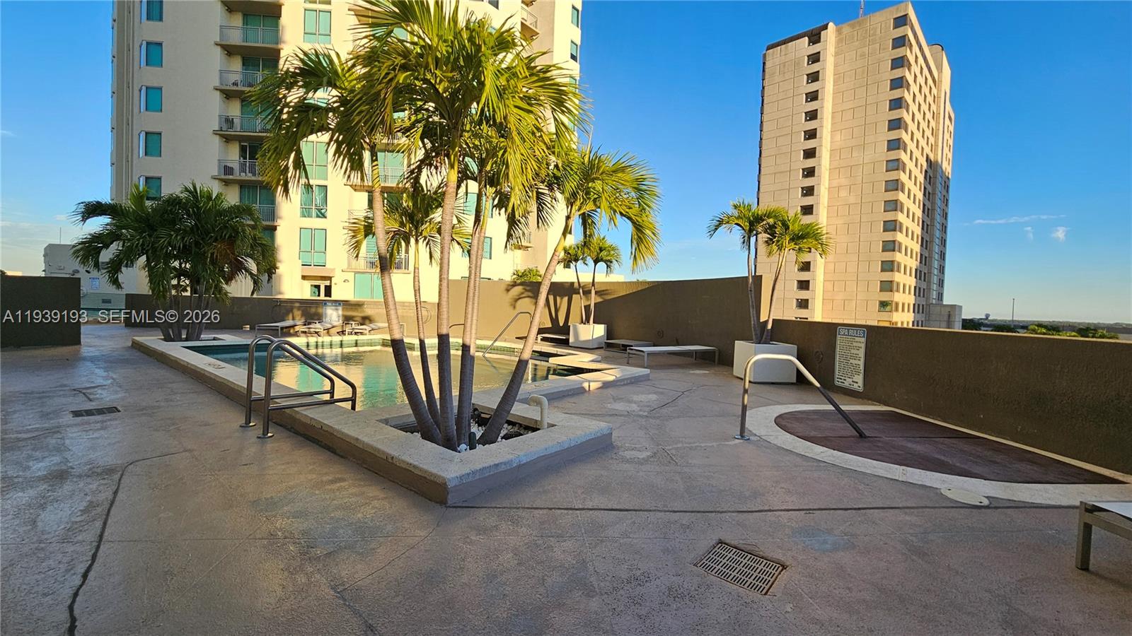 9055 SW 73rd Ct #701 Miami, FL 33156