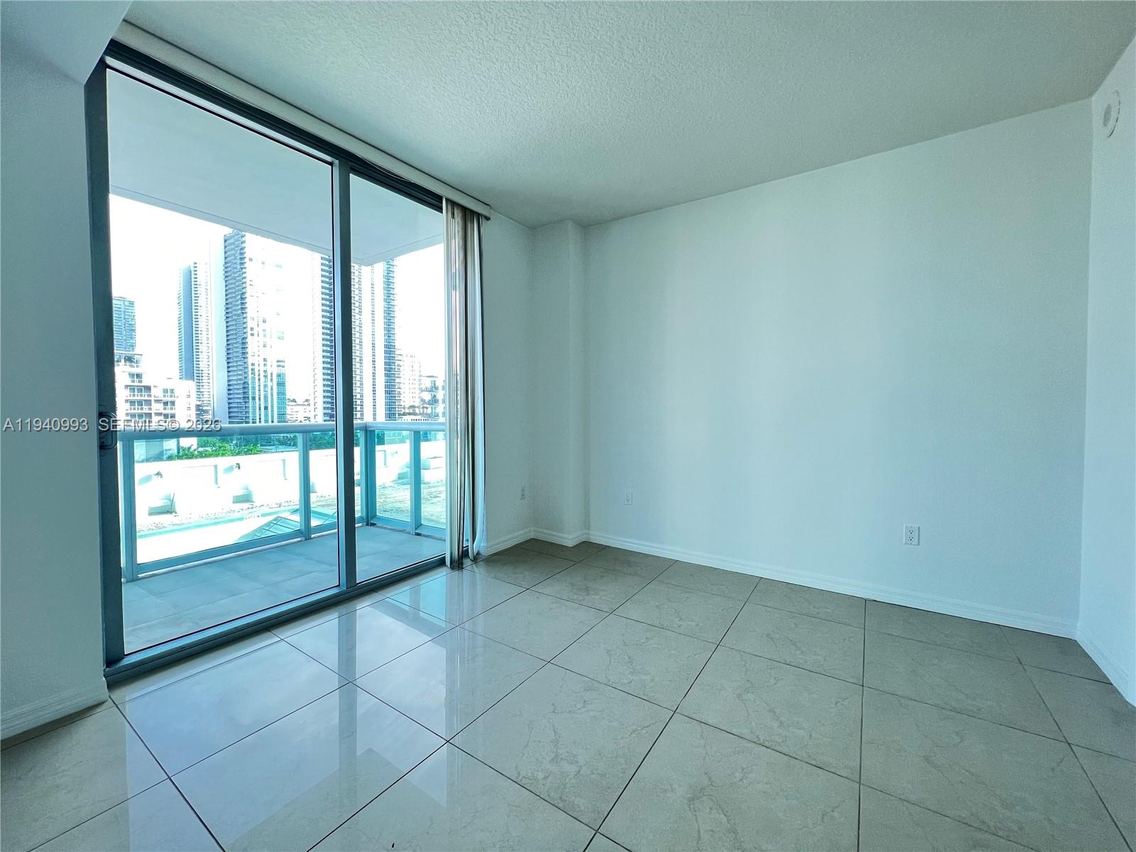 image Gallery Art Condos11