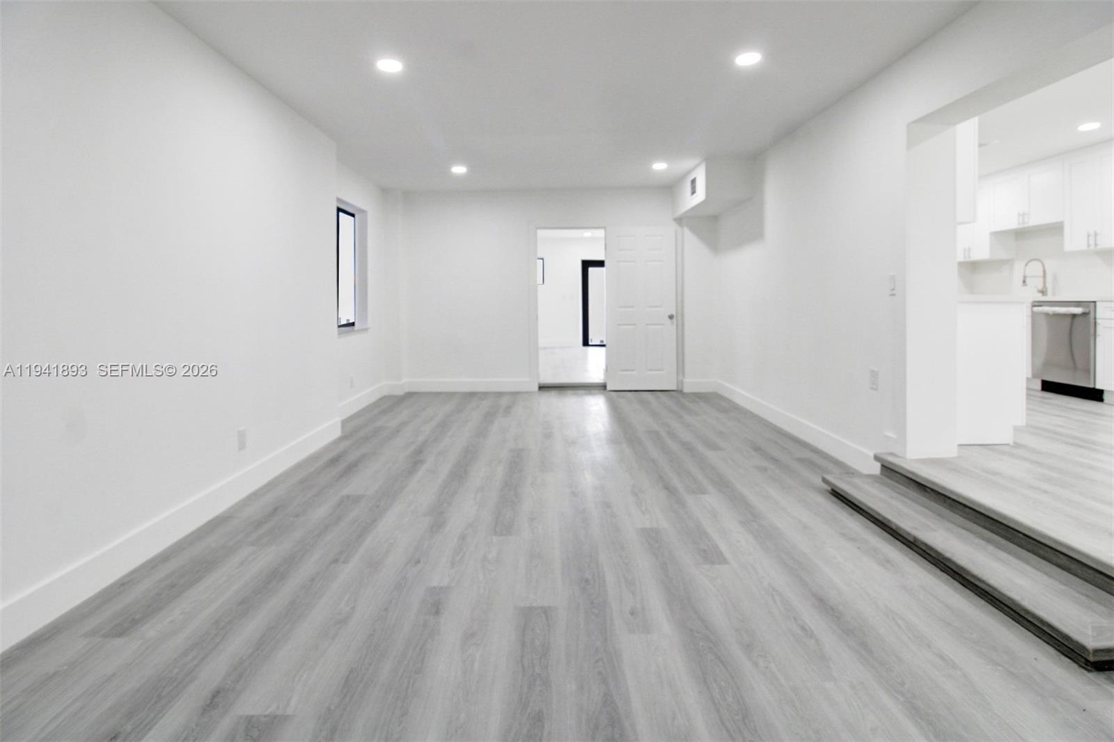 13885 NW 5th Ave North Miami, FL 33168