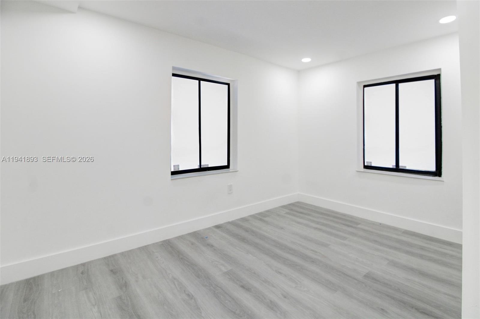 13885 NW 5th Ave North Miami, FL 33168