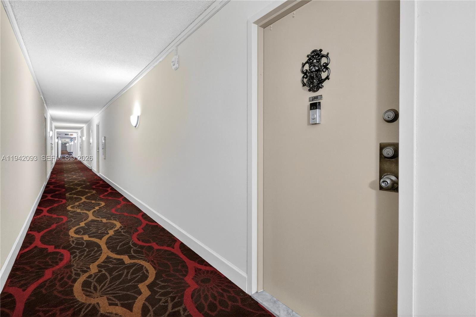 image Winston Towers 500 Condo27