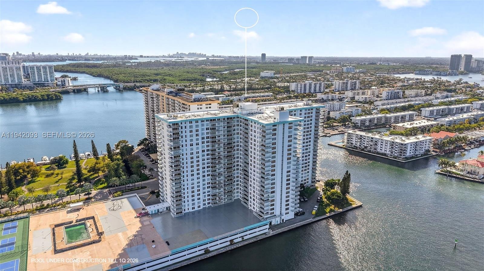 image Winston Towers 500 Condo38