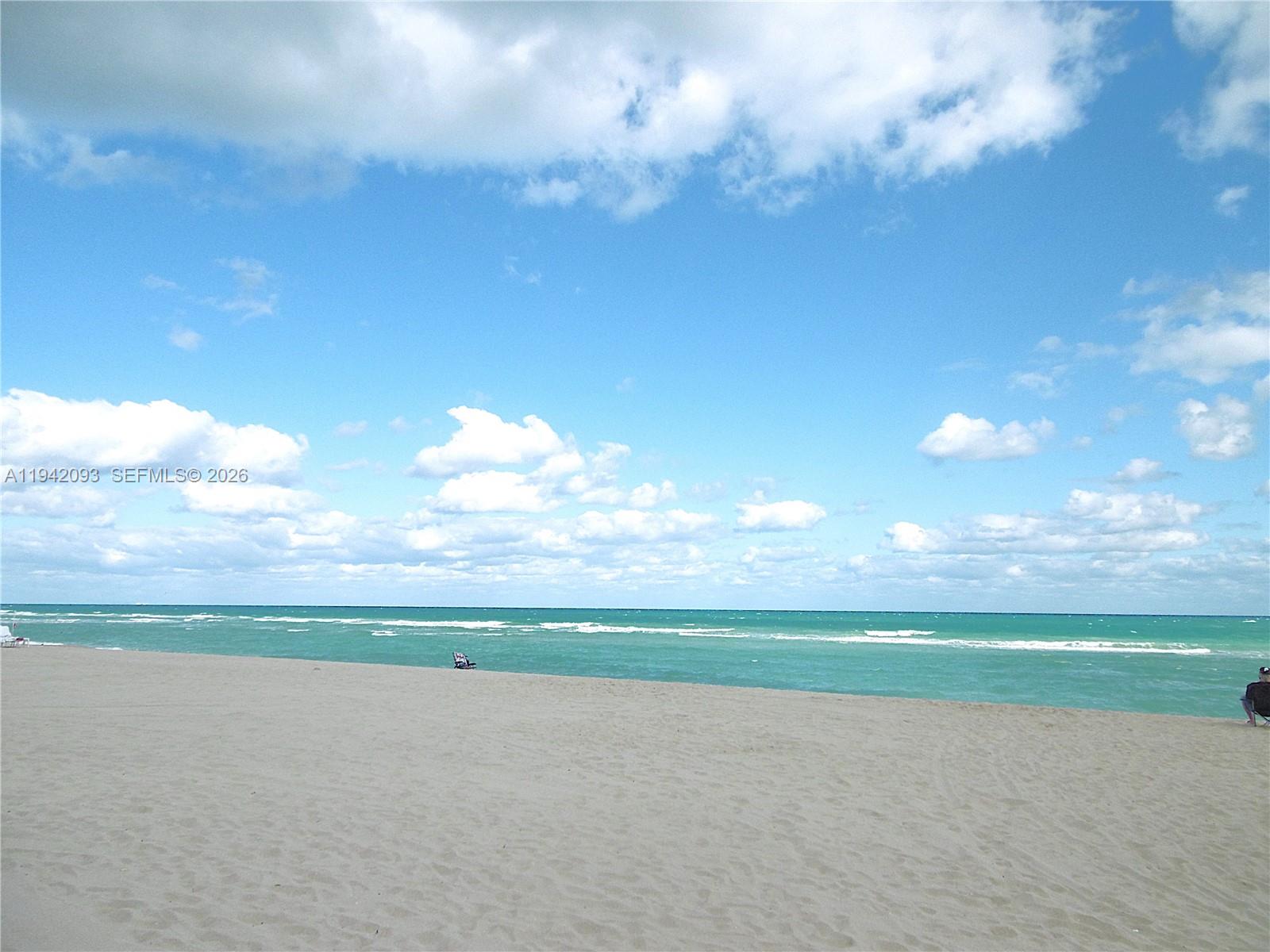 image Winston Towers 500 Condo46