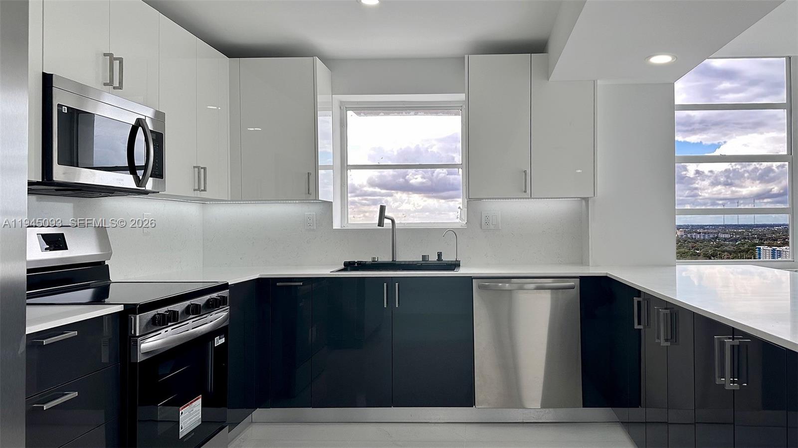 2750 NE 183rd St #2608