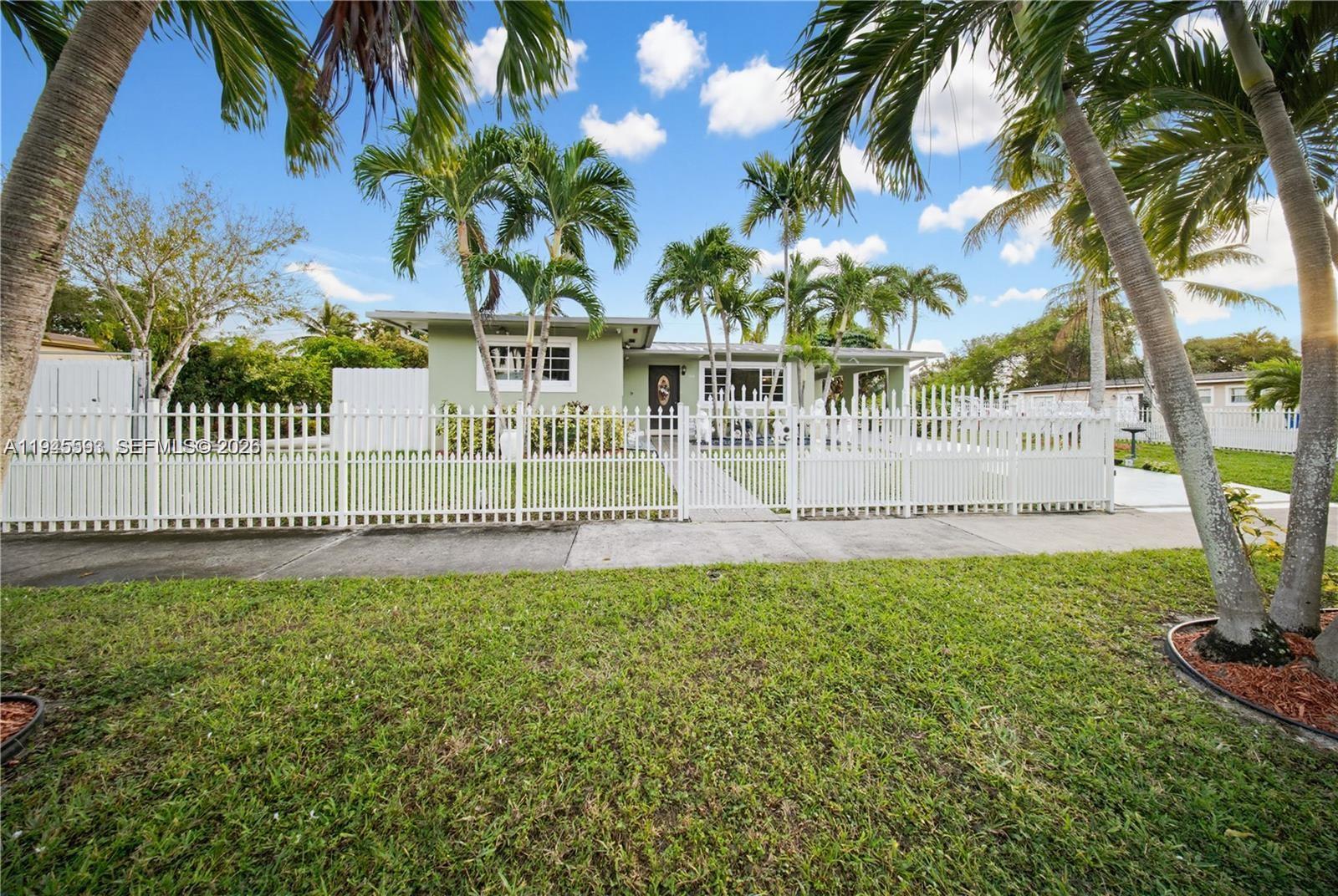 300 NE 175th St North Miami Beach, FL 33162