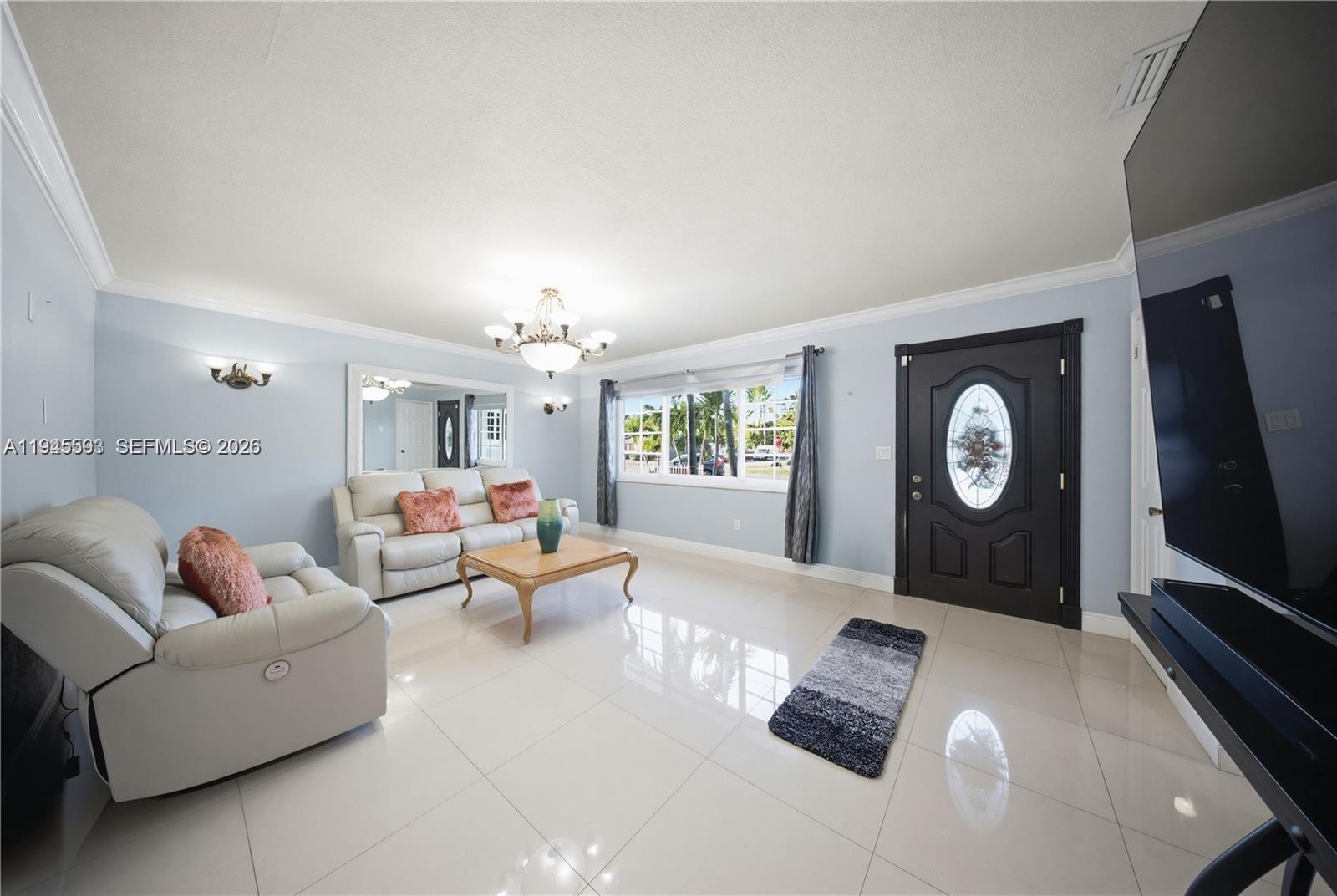 300 NE 175th St North Miami Beach, FL 33162