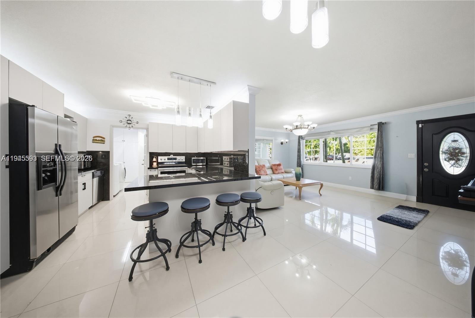 300 NE 175th St North Miami Beach, FL 33162