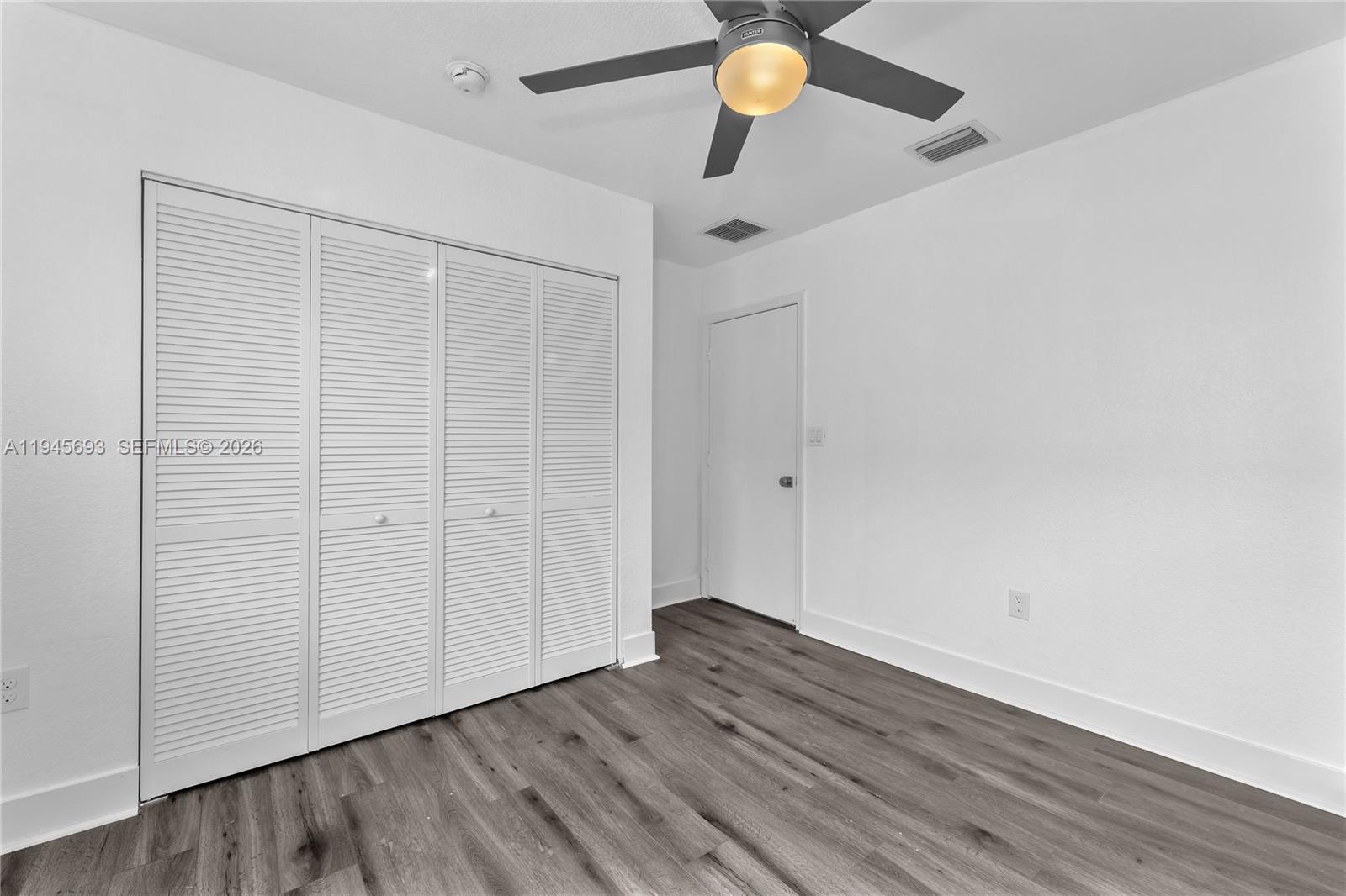 1541 NW 1st Ct Miami, FL 33136