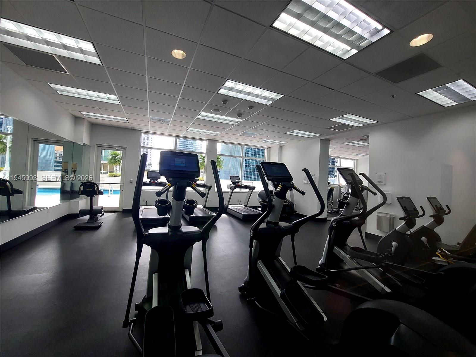 1200 Brickell Bay Dr #3708 Miami, FL 33131