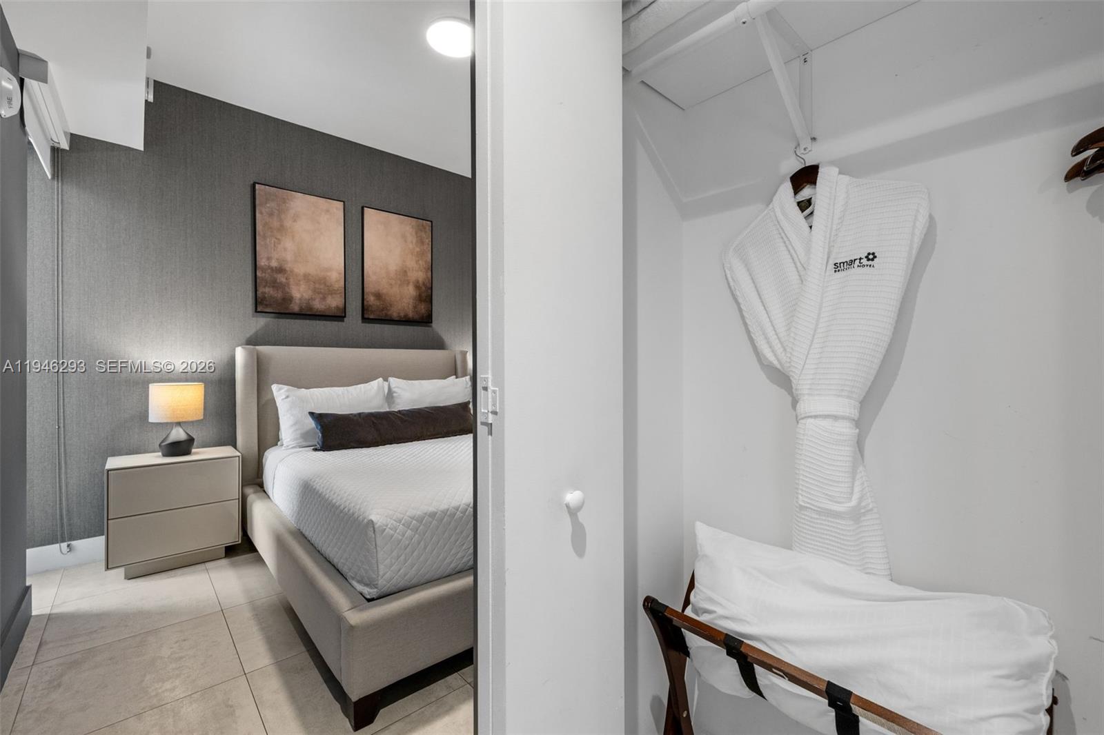 239 SW 9th St #1604 Miami, FL 33130