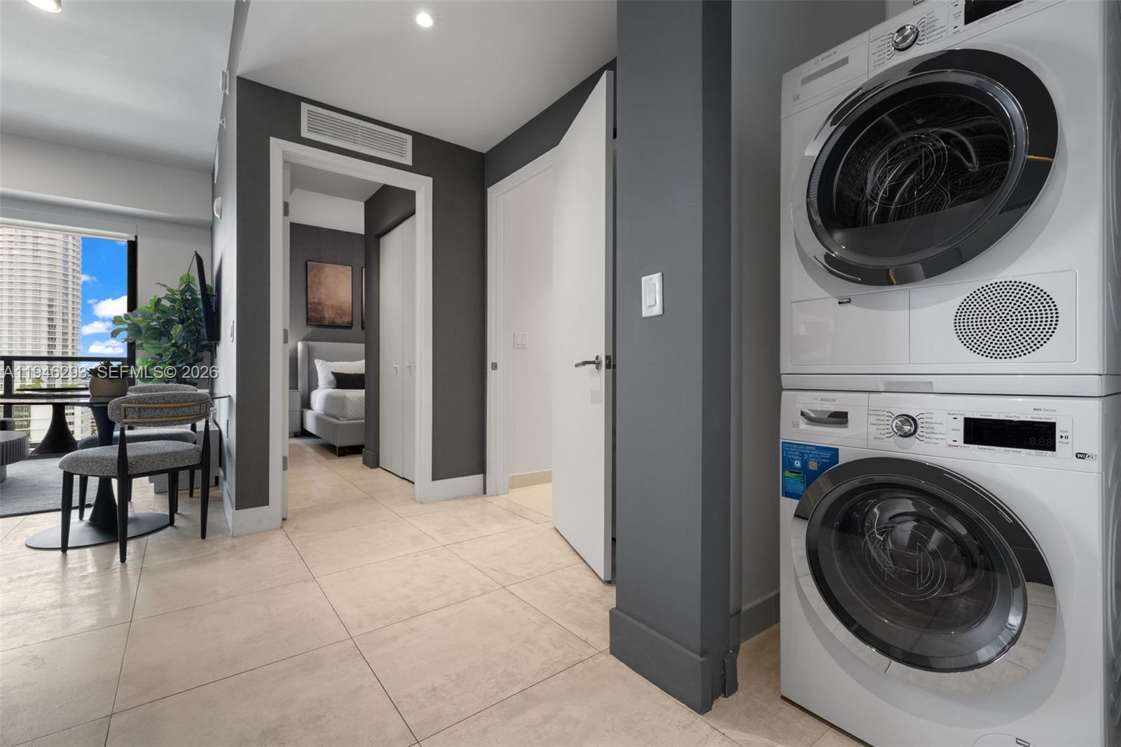 239 SW 9th St #1604 Miami, FL 33130