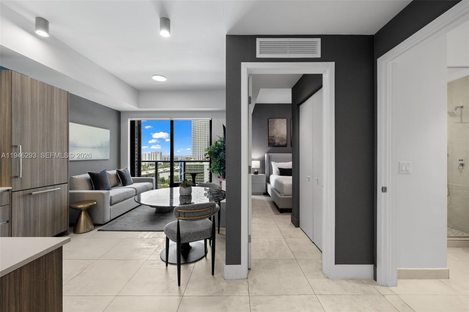 239 SW 9th St #1604 Miami, FL 33130