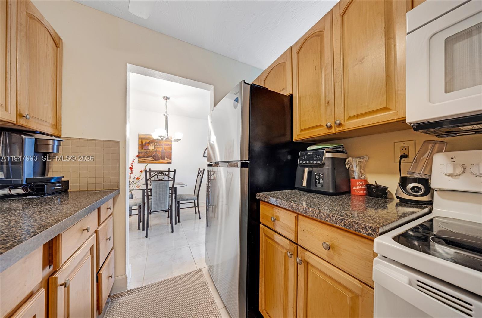 15610 NE 6th Ave #9B Miami, FL 33162