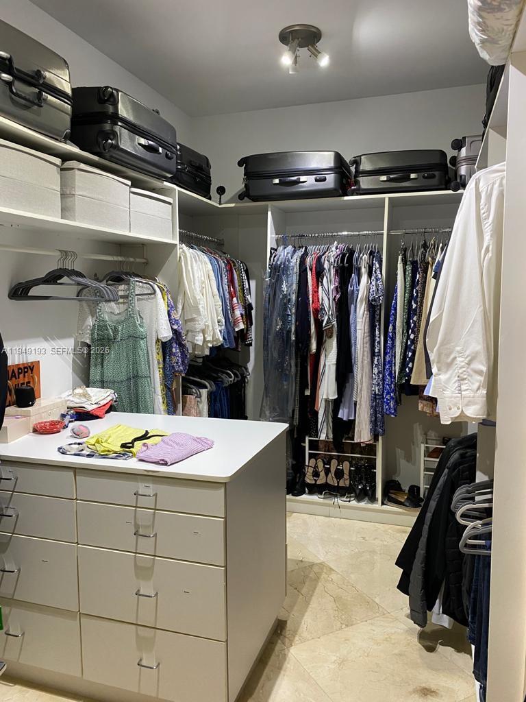 Undisclosed Address Key Biscayne, FL 33149