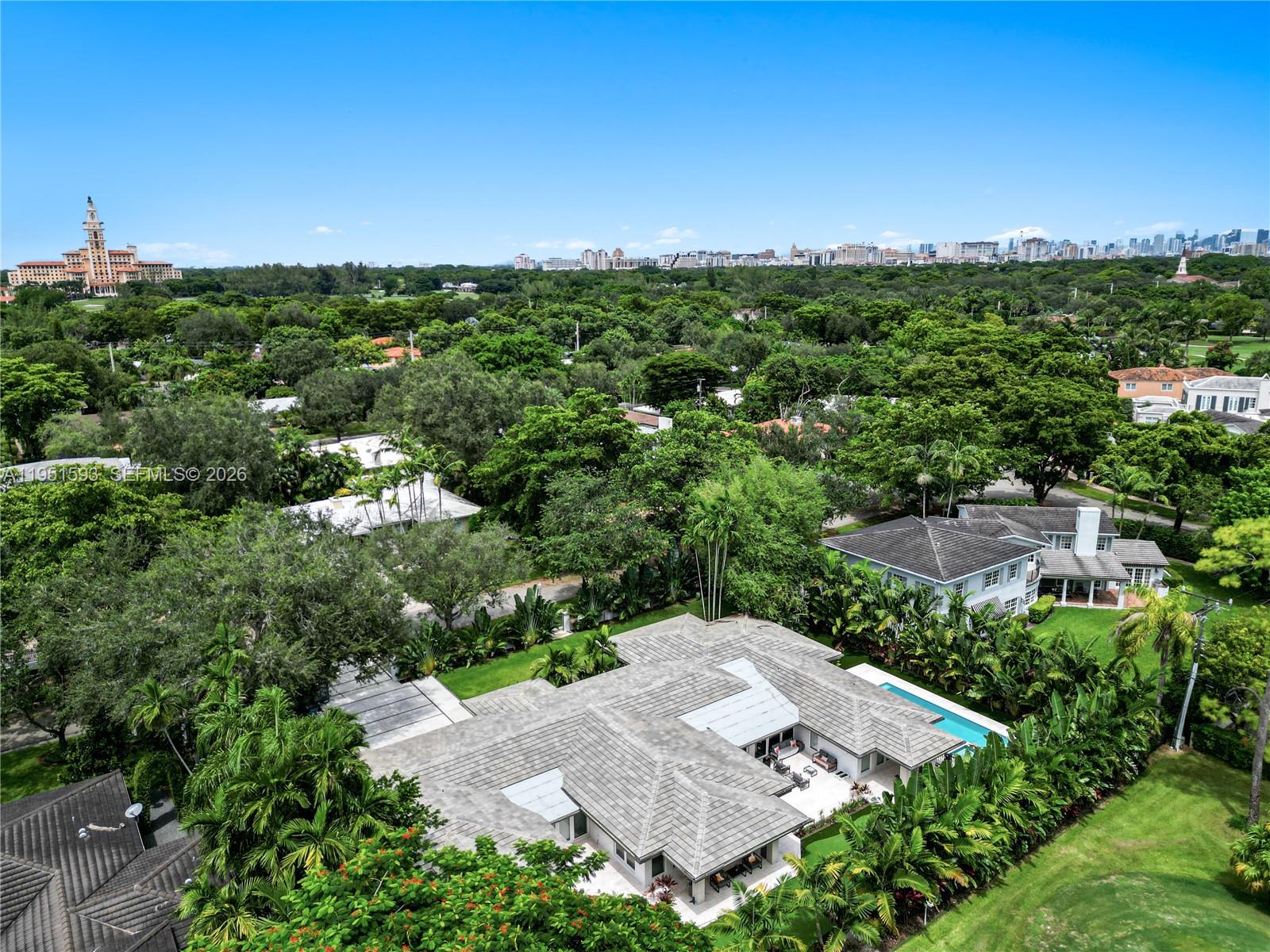4144 Pinta Ct Coral Gables, FL 33146