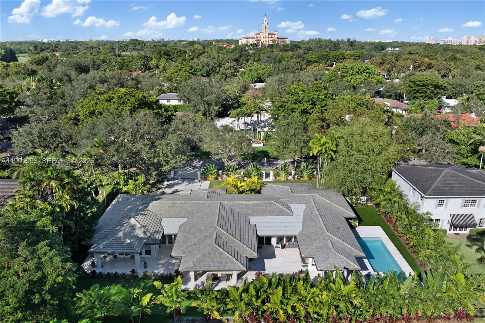 4144 Pinta Ct Coral Gables, FL 33146