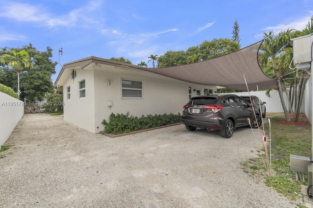 3655 SW 17th St Miami, FL 33145