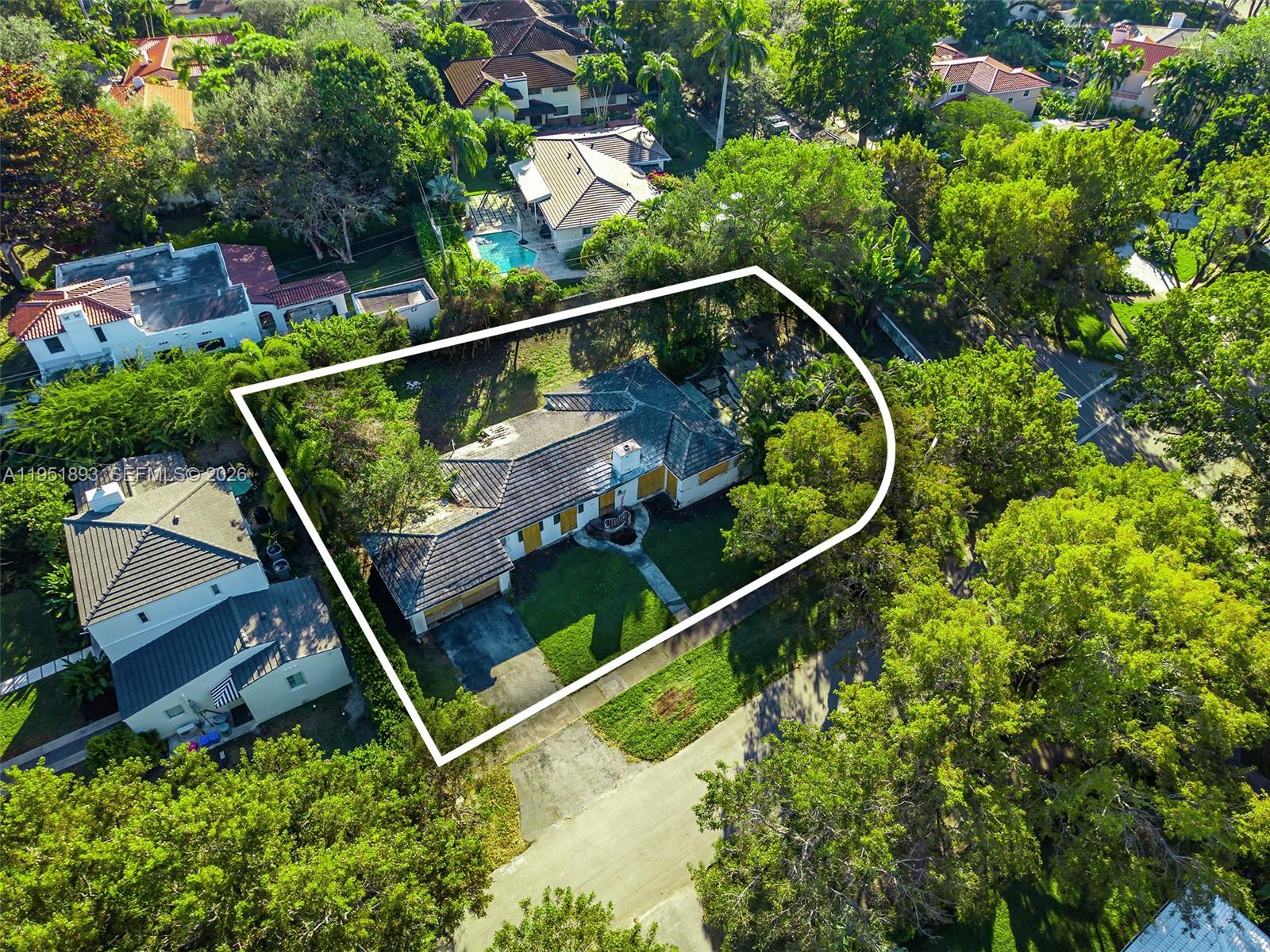 3807 Durango St Coral Gables, FL 33134