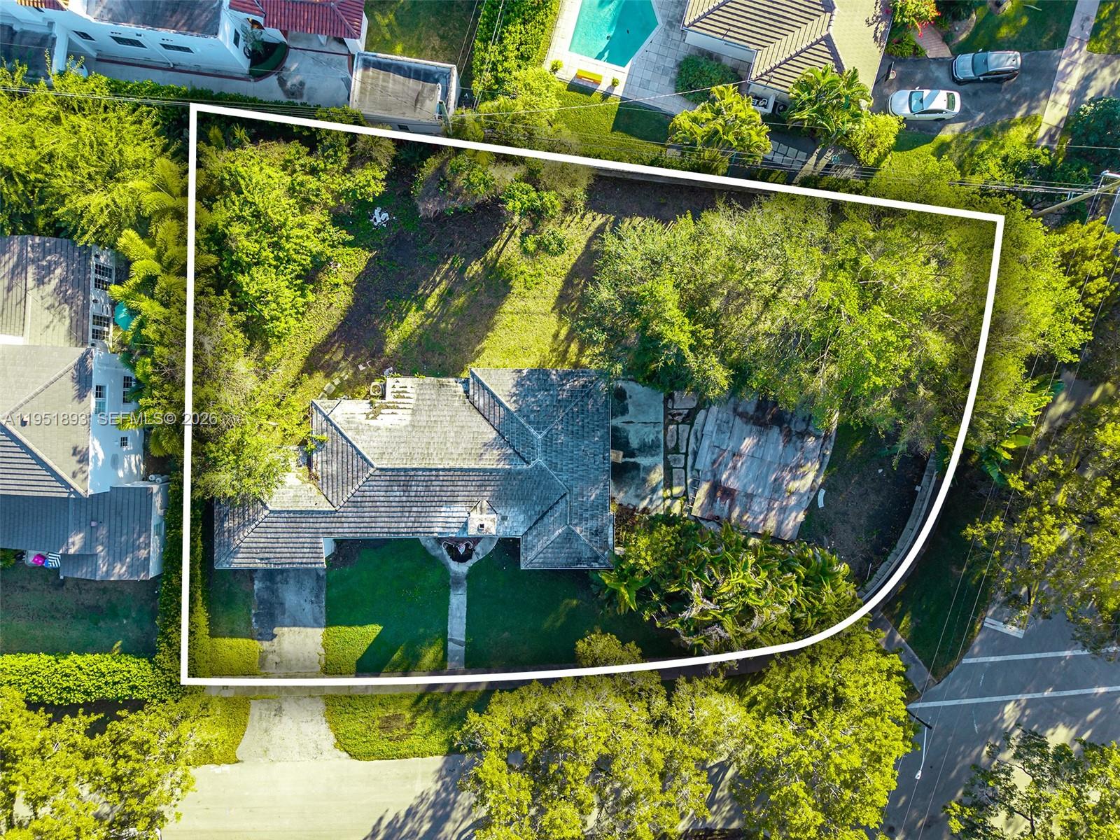 3807 Durango St Coral Gables, FL 33134