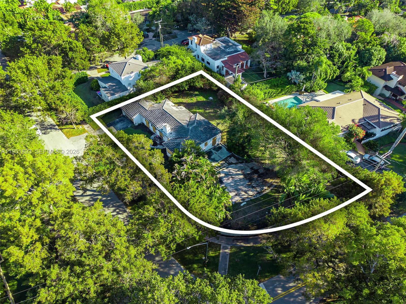 3807 Durango St Coral Gables, FL 33134